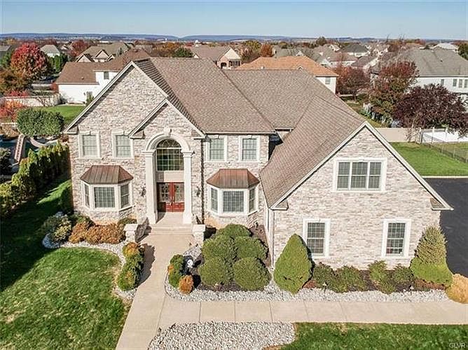 37 Crest Blvd, Easton, PA 18045 Zillow