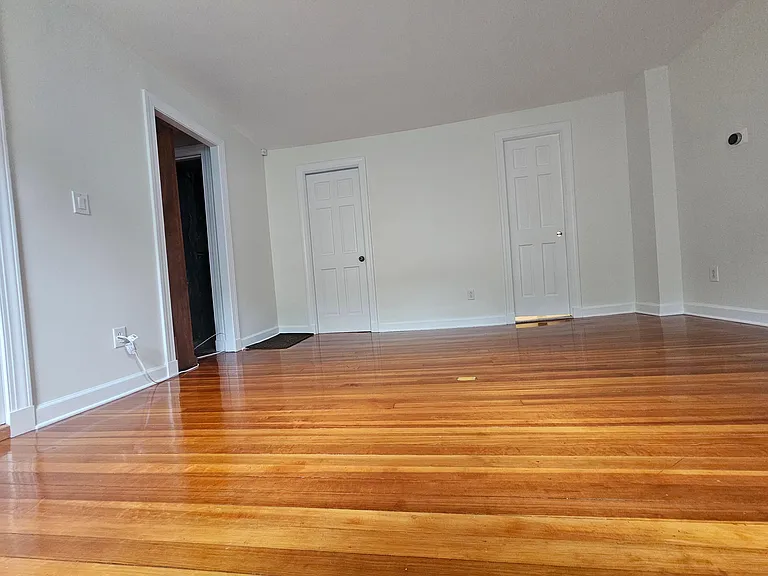 25 High St #1 — Photo 11
