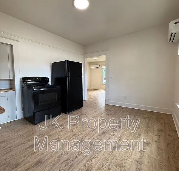 601 5th Ave S #3 — Photo 13