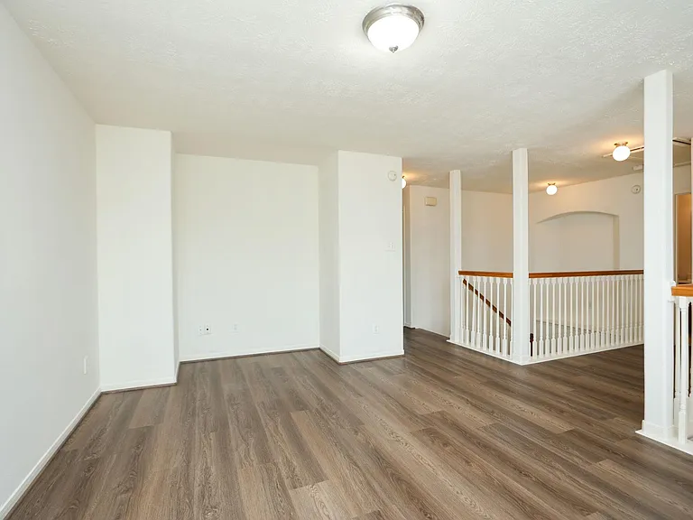 5007 Creekbridge Ct — Photo 20