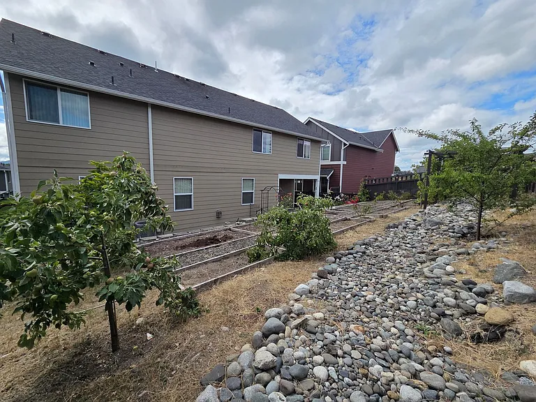 2524 Jacaranda Ave — Photo 41