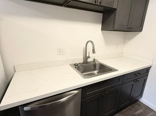 20188 Wisteria St APT 5, Castro Valley, CA 94546