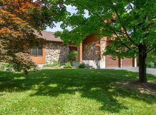 18 David Dr, Poughkeepsie, NY 12601