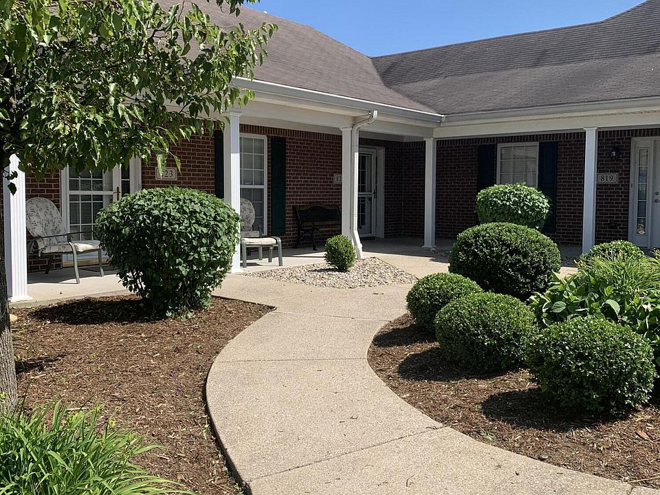 1st image of 821 Garden Pointe Dr