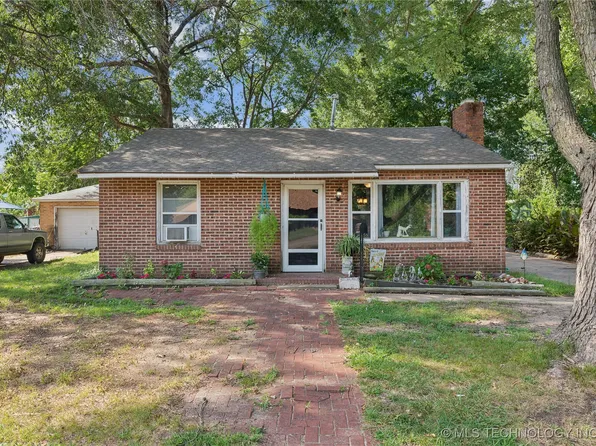 318 Park St, Pryor, OK 74361