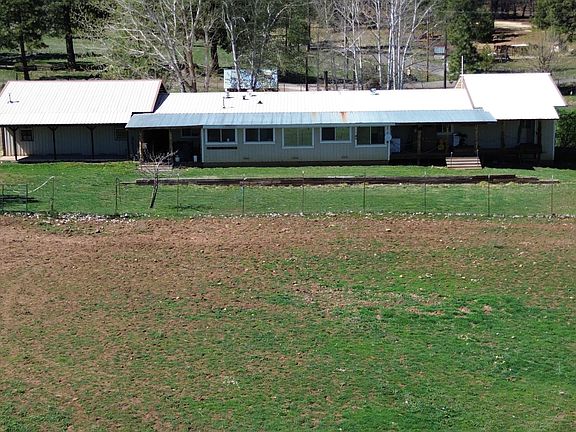 3rd image of 651050 Foothill Rd