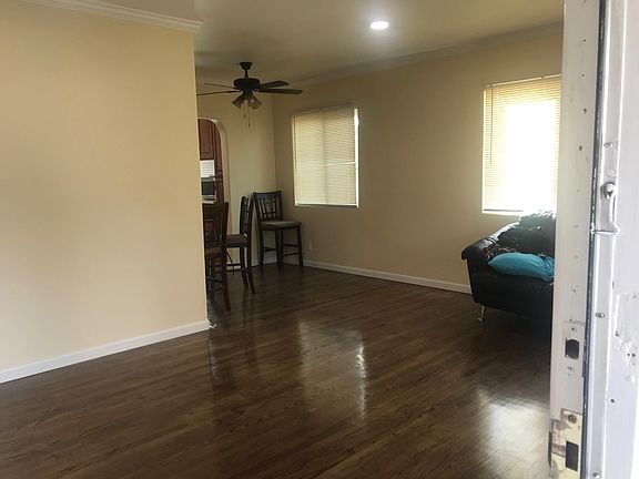 5th image of 1642 E Workman Ave