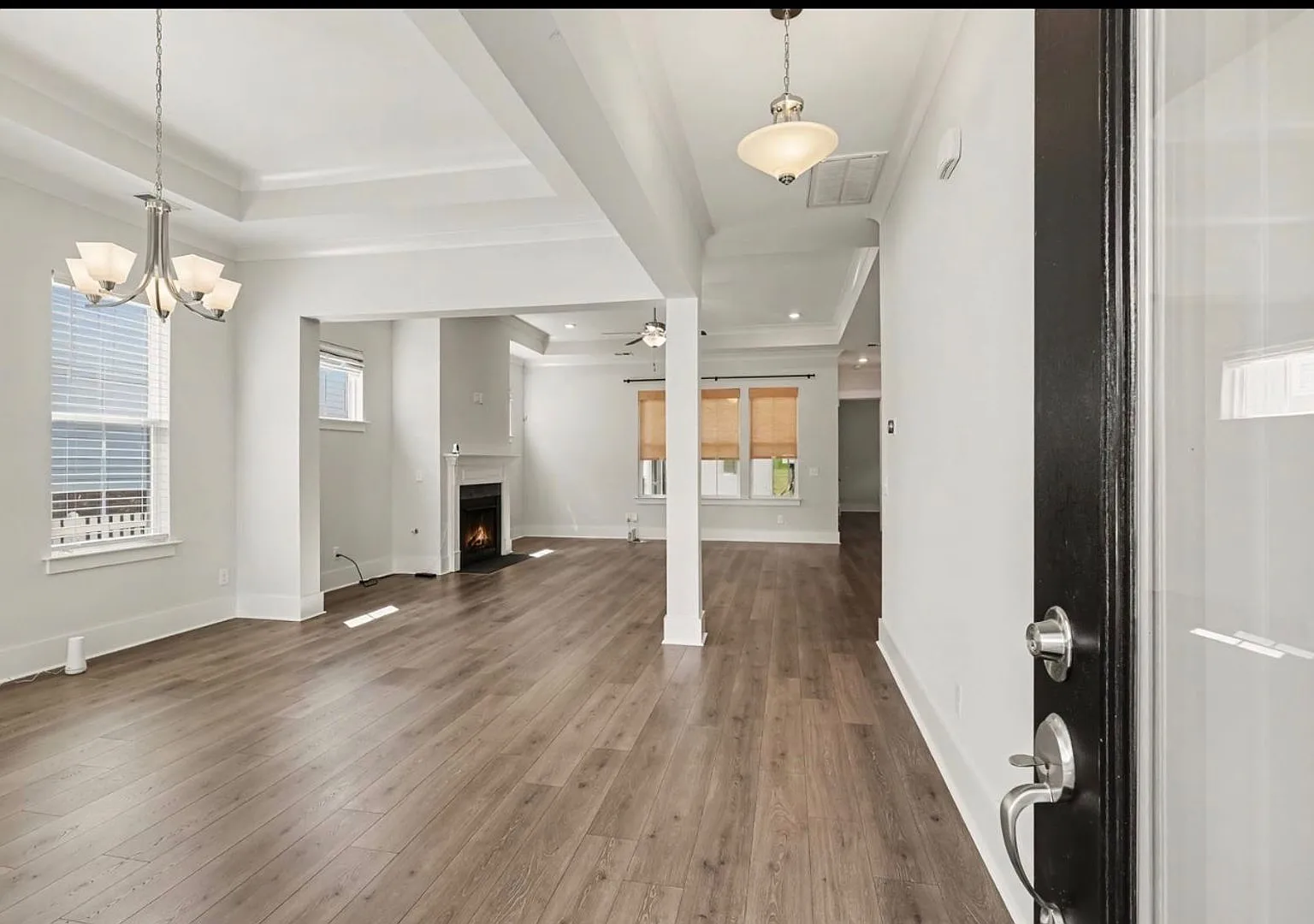 Brentwood Craftsman — Photo 2