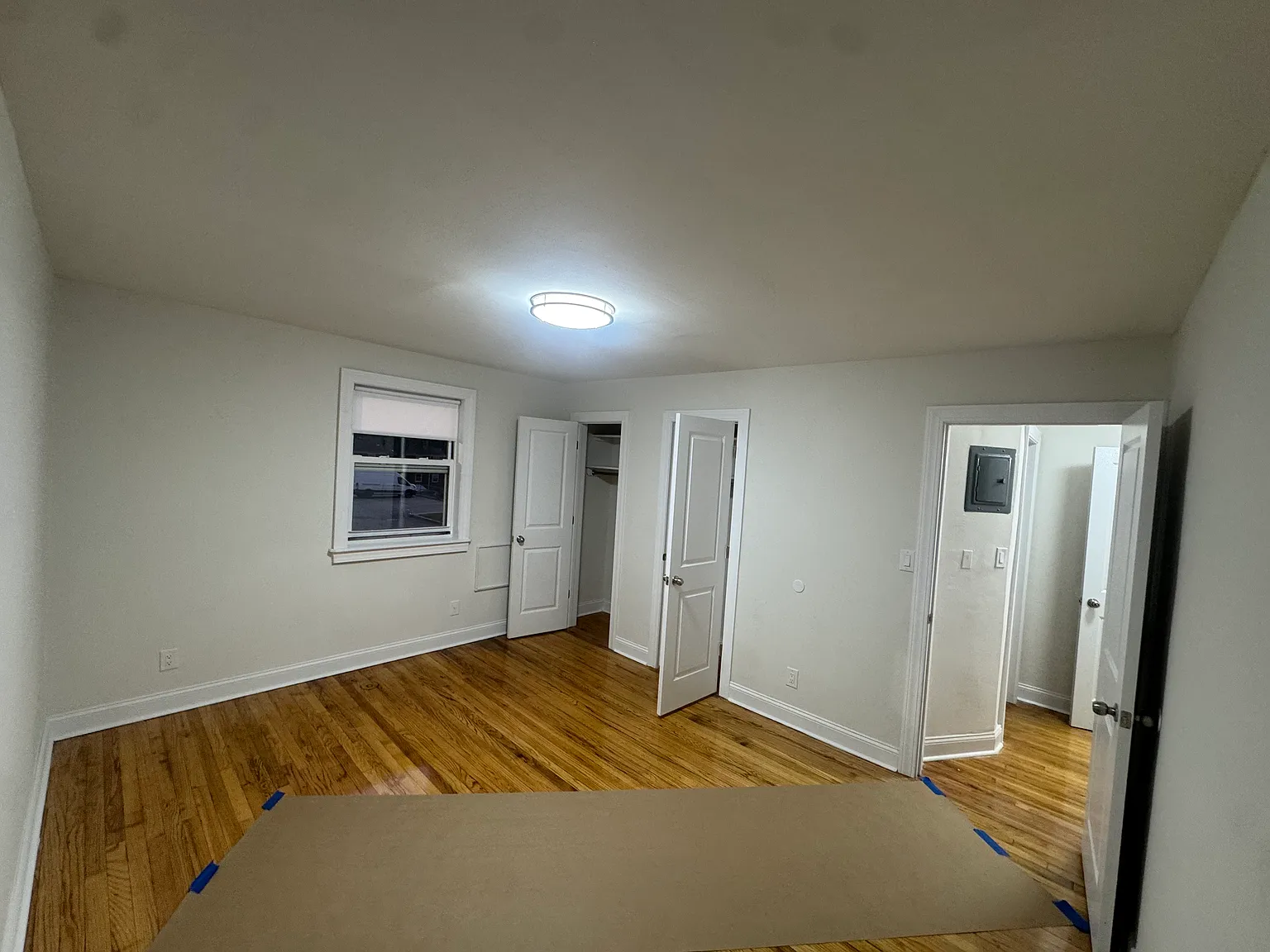1 bed, 750 sqft, $2,400 — Photo 4