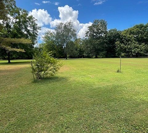 5th image of 111 Grandview Dr