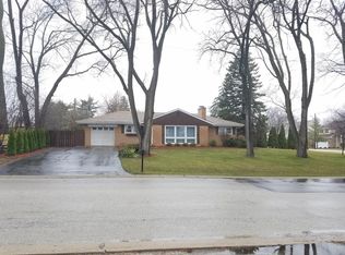 234 Spruce Ave, Bensenville, IL 60106