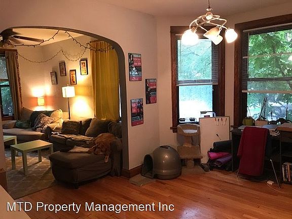 4th image of 2958 N Fairfield Ave APT 1
