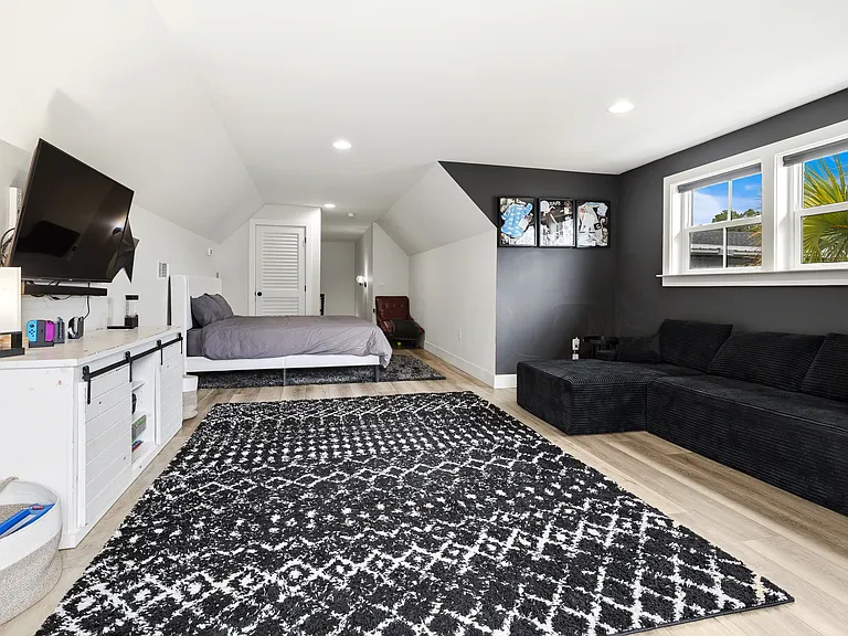 77 W Lamb Dr — Photo 24