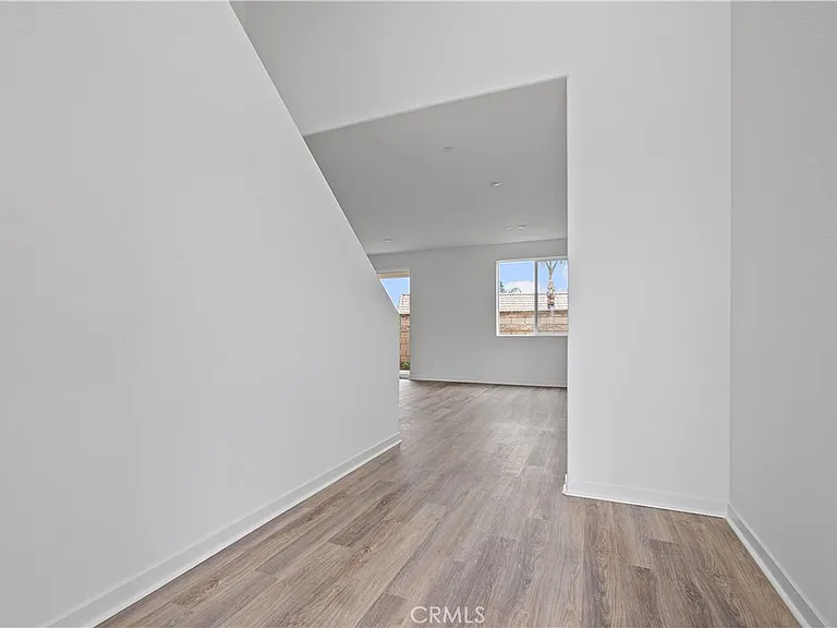 34234 William Way — Photo 3