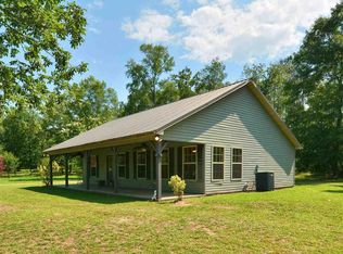 165 Hollybrook Rd, Columbiana, AL 35051