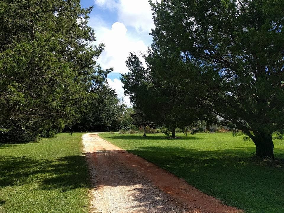 2nd image of 14066 State Highway 181