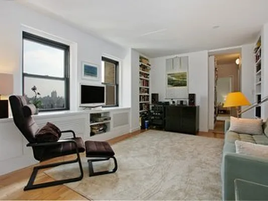 Sold by Corcoran | media 3