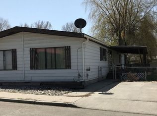 805 N 7th St, Lakeview, OR 97630