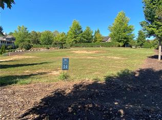 170 Village Point Dr, Sunset, SC 29685