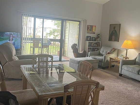 3rd image of 5745 Marina Dr