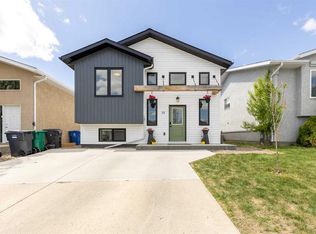 38 NE Blackfoot Rd W, Lethbridge, AB T1K 7P7