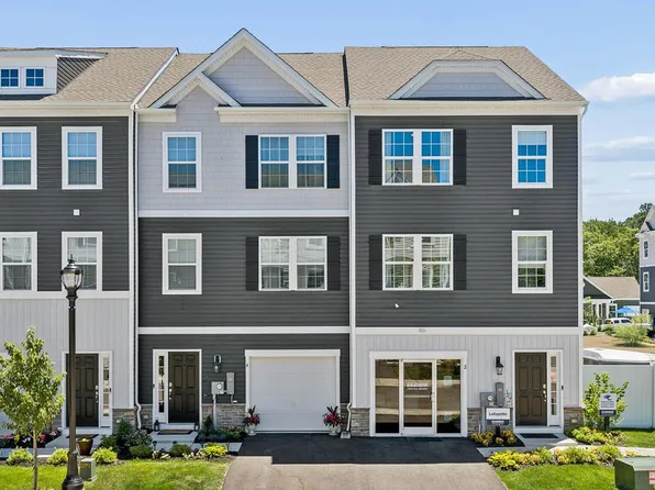 22 Forest Park Dr, Waretown, NJ 08758