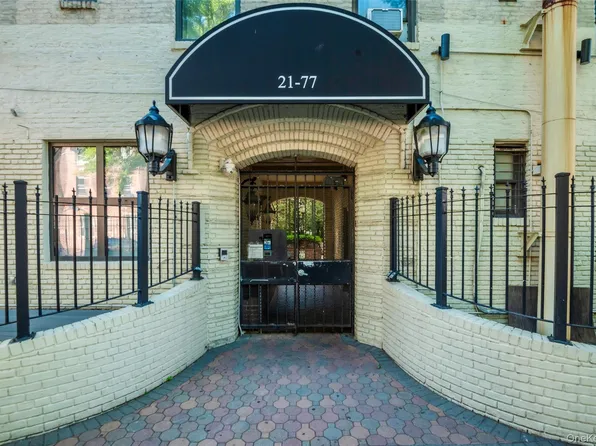 21-77 33rd Street #2A, Astoria, NY 11105