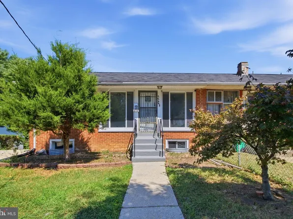 7744 Bender Rd, Landover, MD 20785