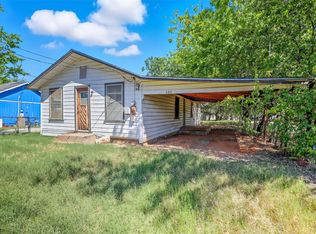 2311 NE 2nd St, Mineral Wells, TX 76067