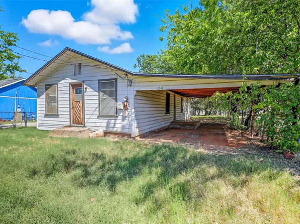 2311 NE 2nd St, Mineral Wells, TX 76067