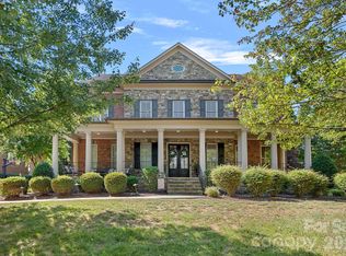 1104 Longwood Ct, Matthews, NC 28104
