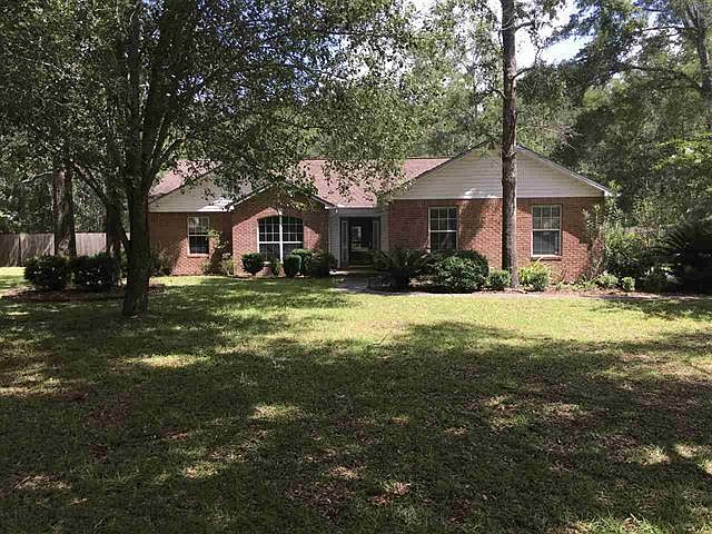 1st image of 219 Mulberry Cir