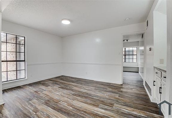 4th image of 434 Wellington Dr