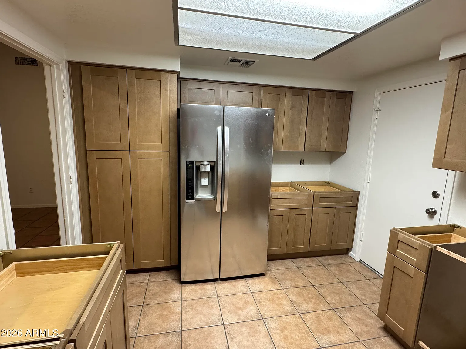 3 bed, 2.0 bath, 1141 sqft, $2,250 — Photo 4