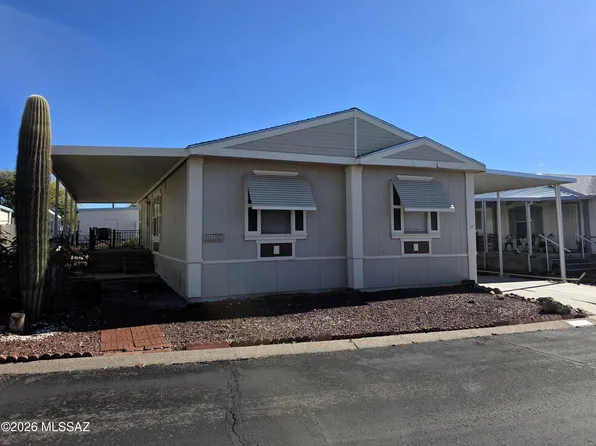 6195 S Foxhunt Dr, Tucson, AZ 85746