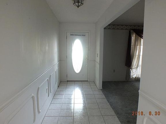 4th image of 3100 Stratford Ln
