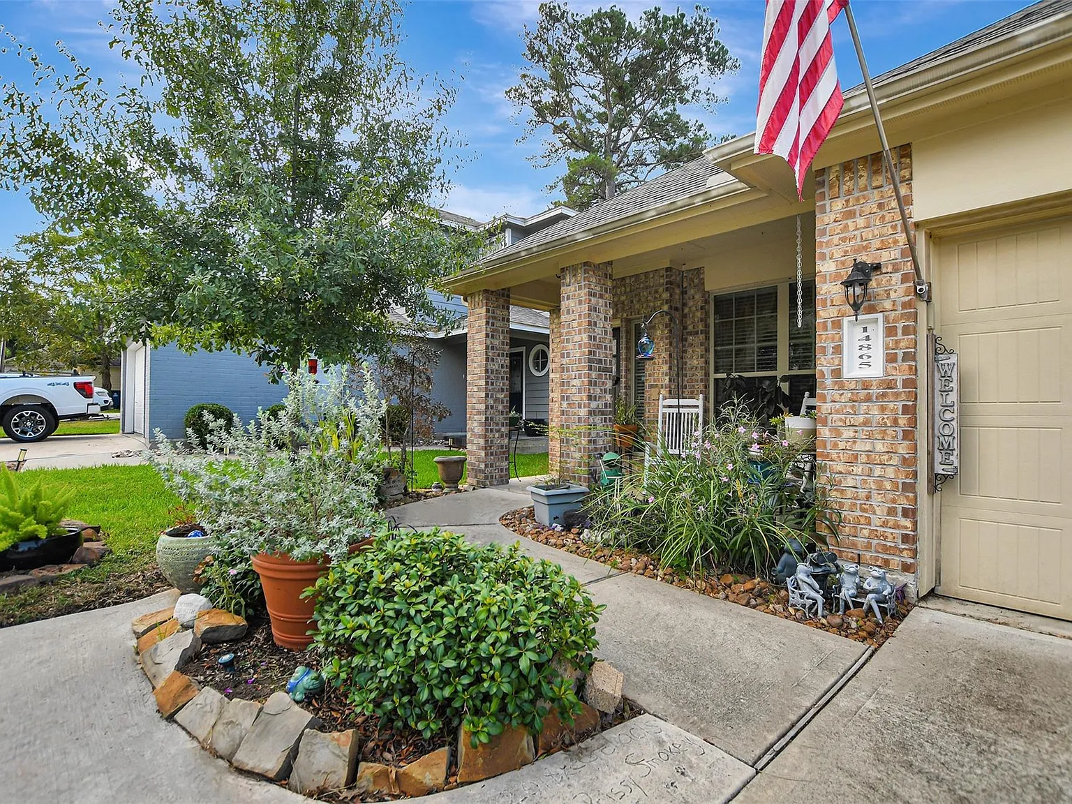 3 bed, 2.0 bath, 1422 sqft, $1,950 — Photo 3