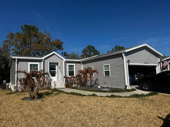 4990 Coopers Hawk Pl, Zephyrhills, FL 33541