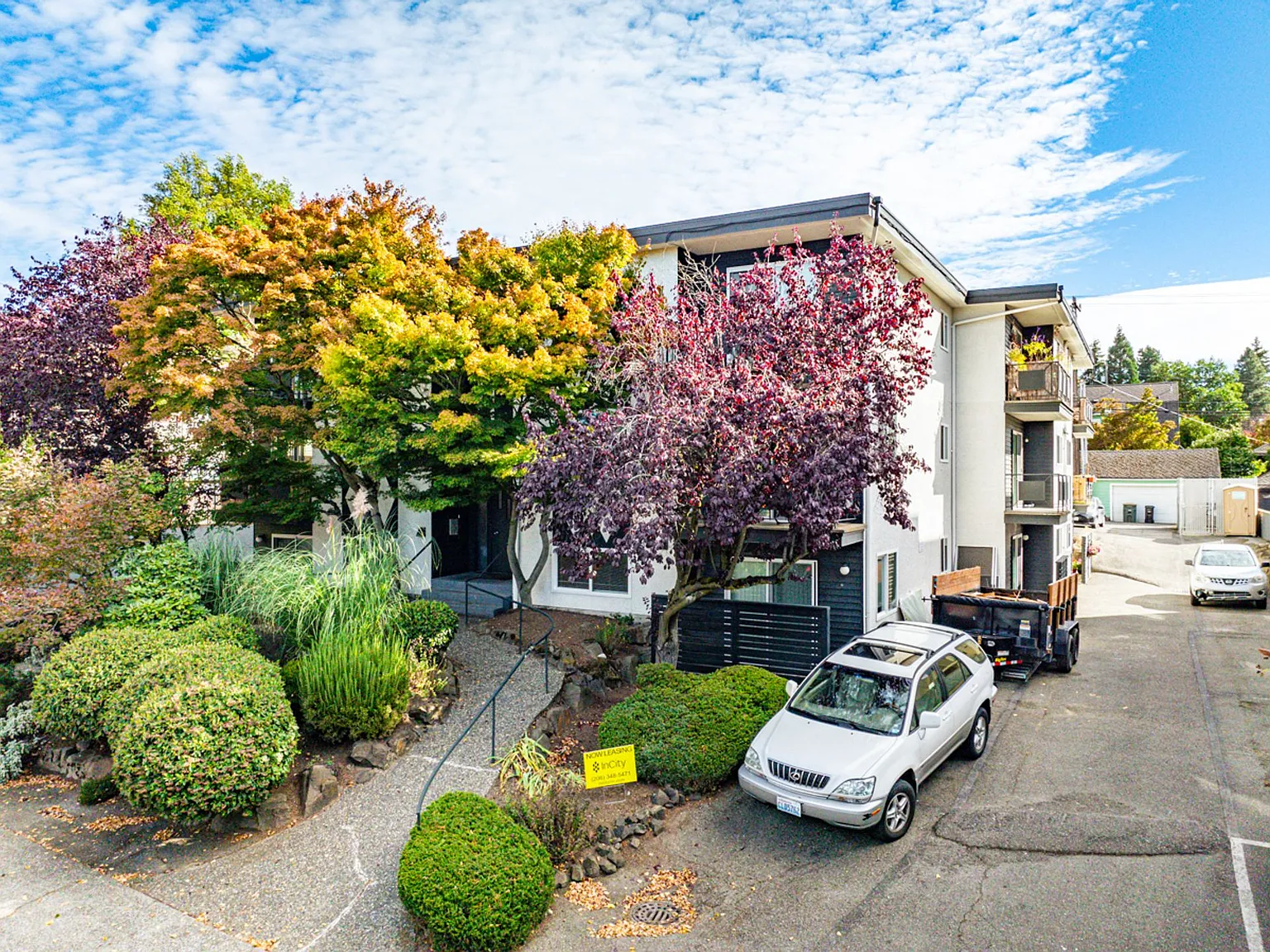 5630 California Ave Apartments — Photo 4