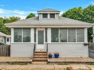 30 Linden Rd, Peabody, MA 01960