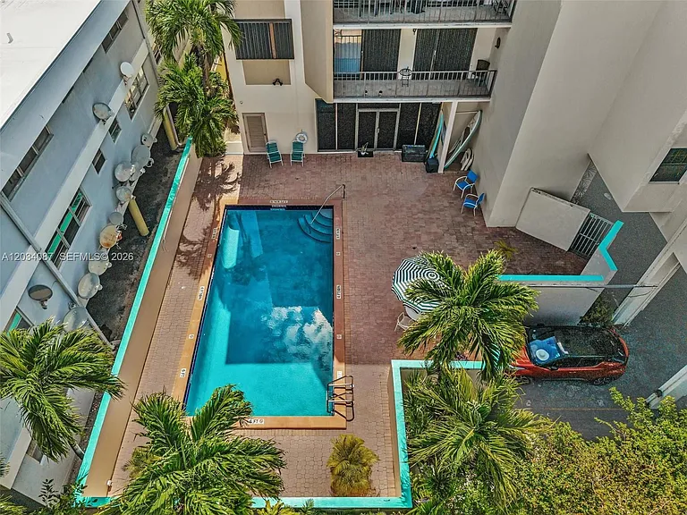9124 Collins Ave #304 — Photo 26