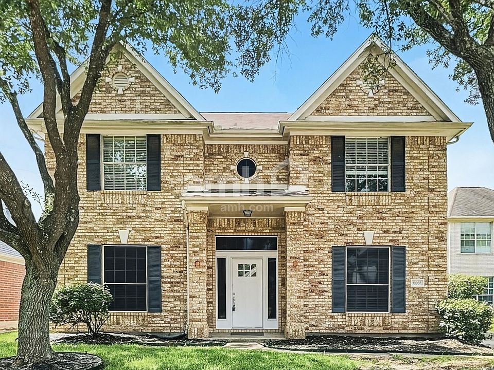 1st image of 18007 Oakloch Ct