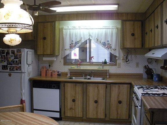 4th image of 8822 E Maryland Ave