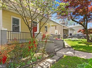 4407 30th St, Mount Rainier, MD 20712