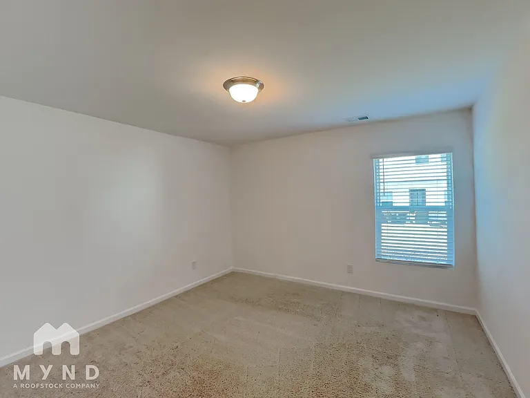 1392 Ben Park Way — Photo 11