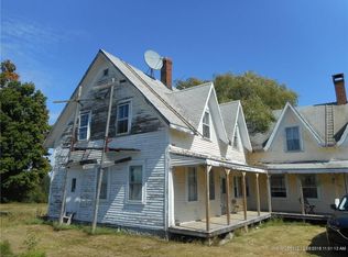 1400 Long Ridge Rd, Burlington, ME 04417