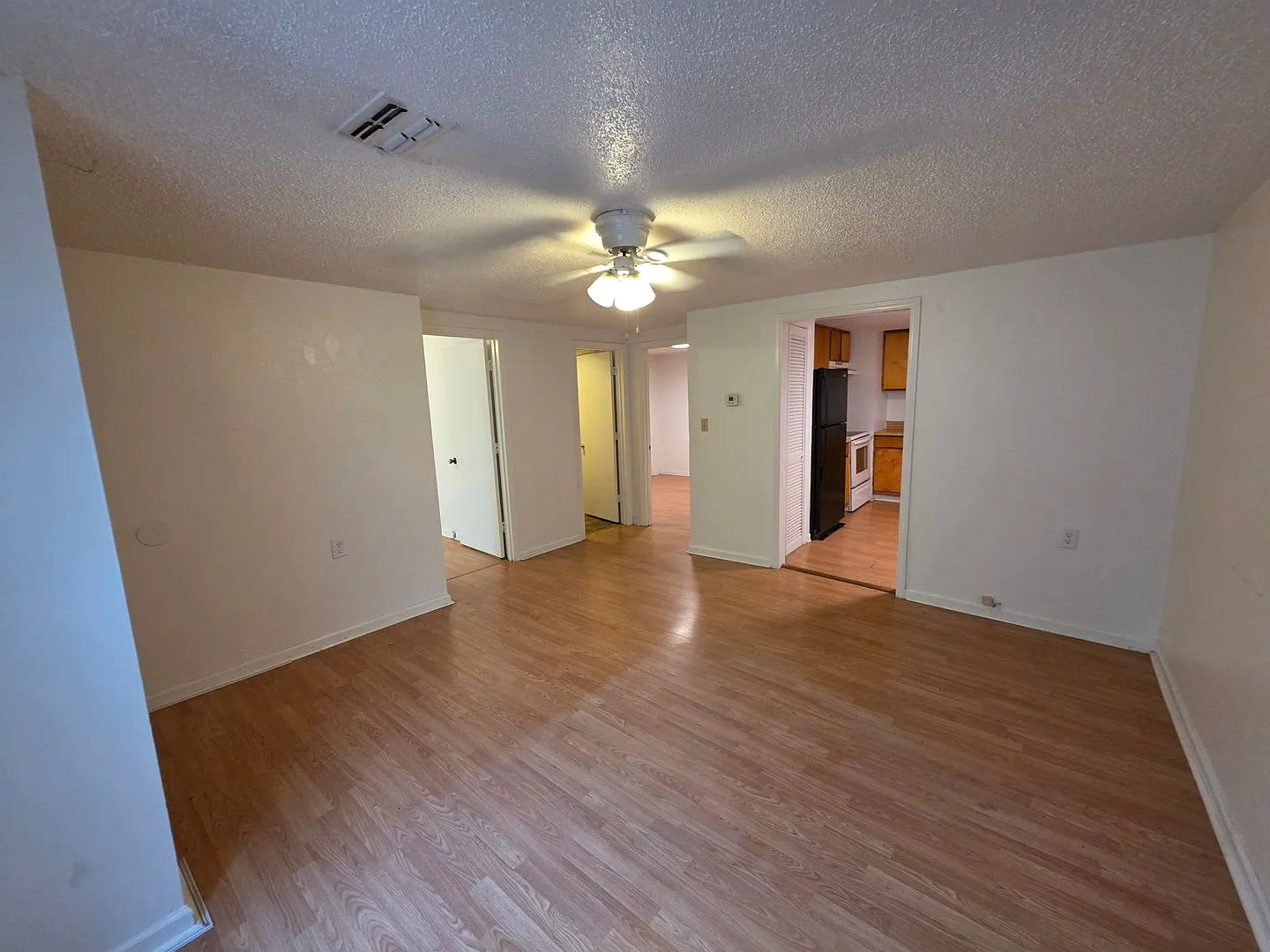 Ararat Apartments — Photo 4