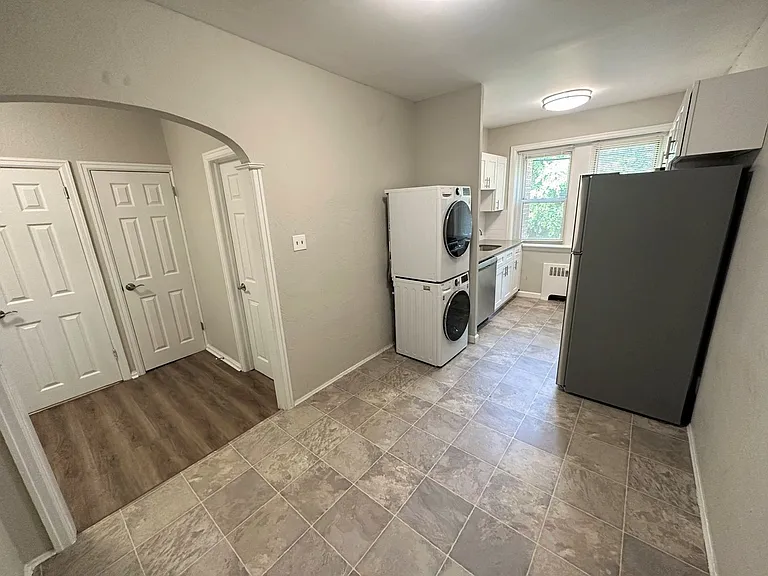 Greenside Manor — Photo 14
