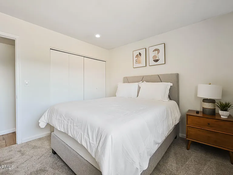 1702 W Tuckey Ln #230 — Photo 18