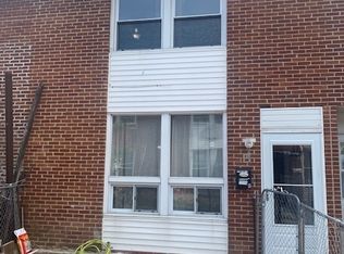2041 Pine St APT B, Des Plaines, IL 60018